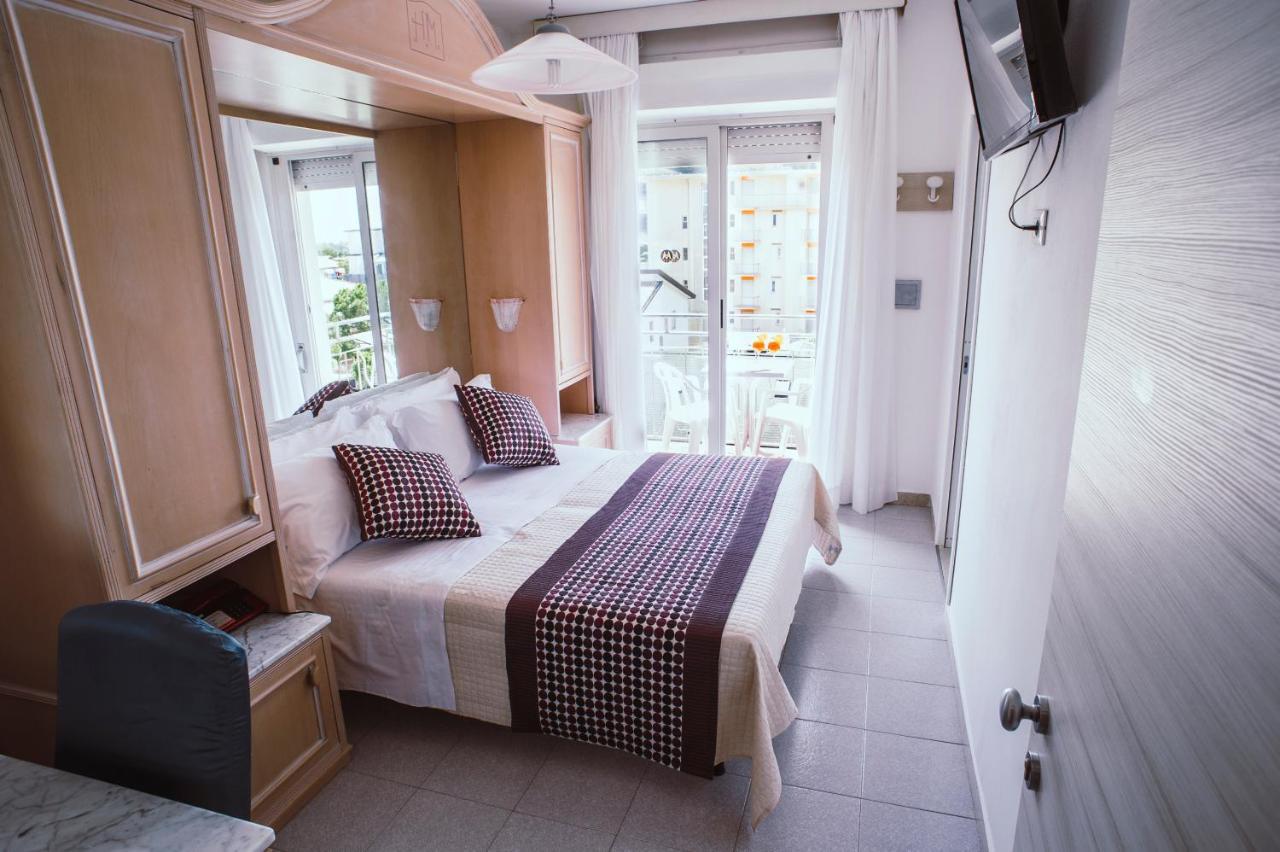 לידו די ג'סולו Hotel Margherita מראה חיצוני תמונה