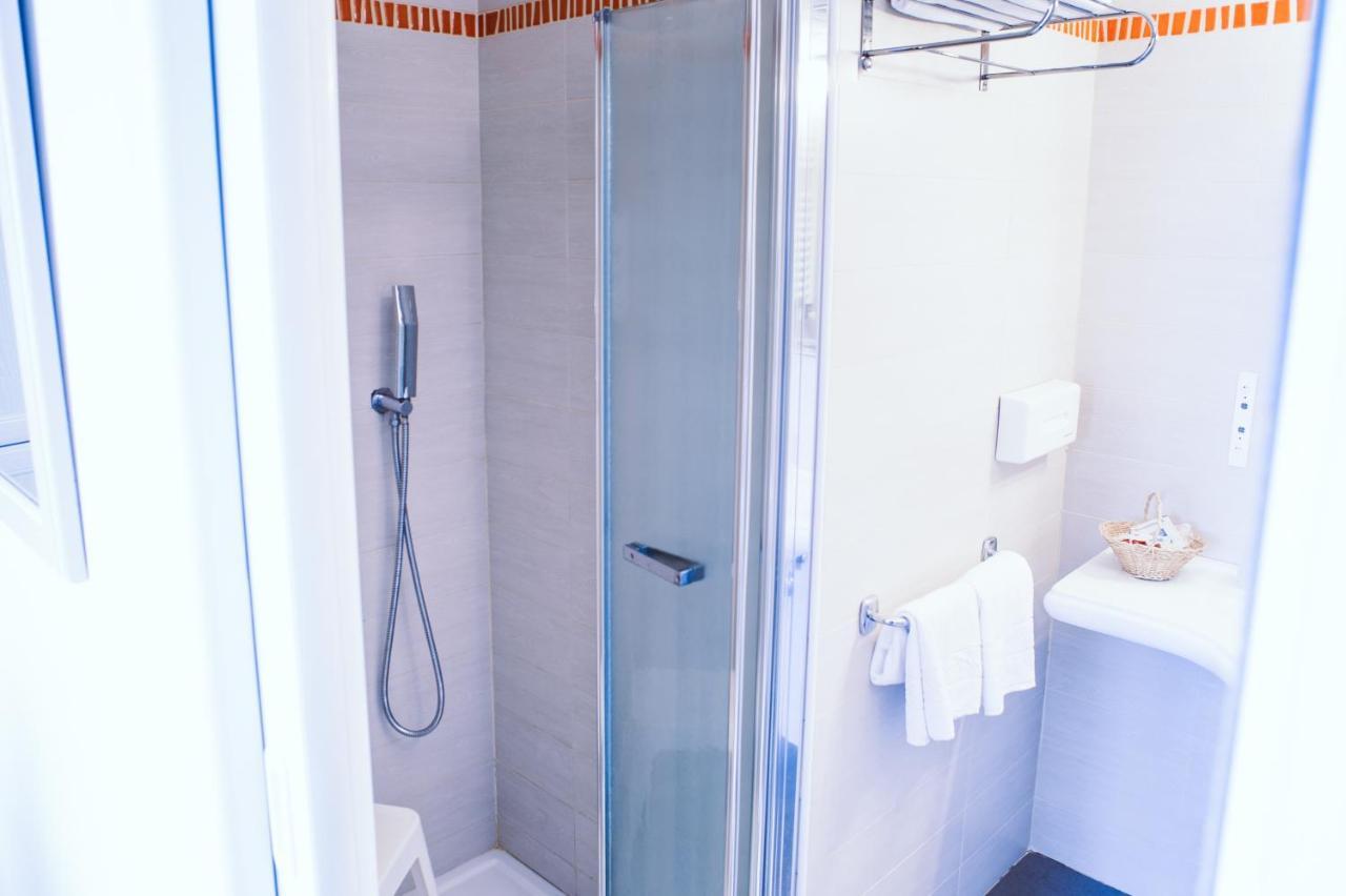 לידו די ג'סולו Hotel Margherita מראה חיצוני תמונה