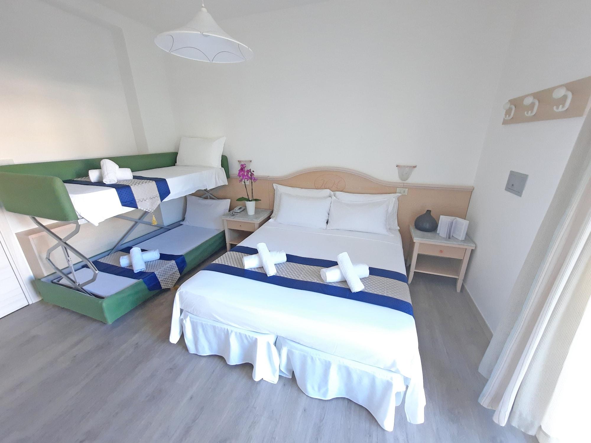 לידו די ג'סולו Hotel Margherita מראה חיצוני תמונה