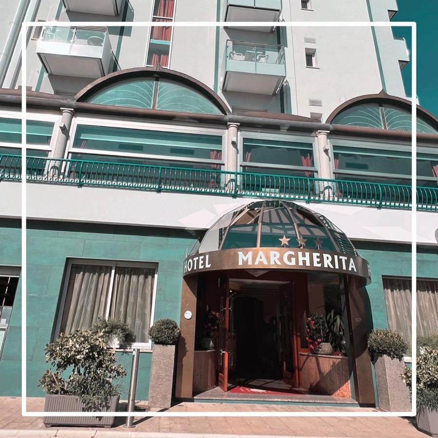 לידו די ג'סולו Hotel Margherita מראה חיצוני תמונה