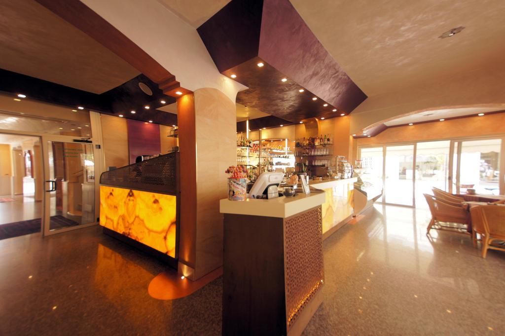 לידו די ג'סולו Hotel Margherita מראה חיצוני תמונה